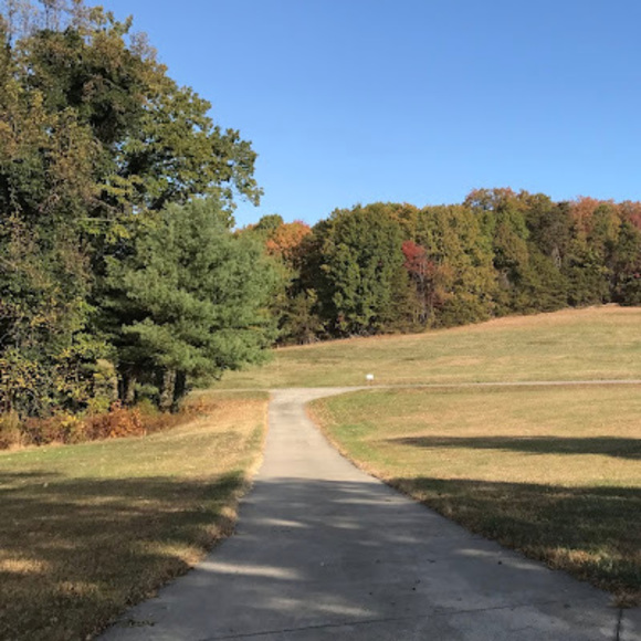 Meet your Posher, Heather - Picture 1 of 1